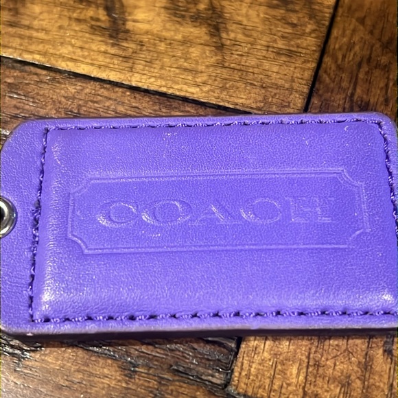 2 Coach Hangtags Black and Purple Preloved Minor Wear - Picture 5 of 6